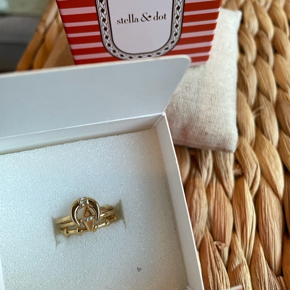 Stella & Dot | Auora Ring Set - 3 in 1 - Picture 3 of 4